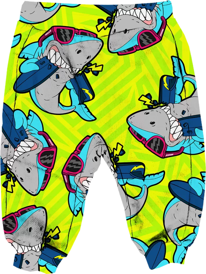 jogger neonato shark bite